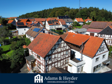 2 sanierte Häuser zur Verwirklichung Ihrer Wohnträume in OT von Bad Wildungen, 34537 Bad Wildungen, Haus