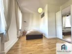 Schlafzimmer, Bild 2 - Traumhafte 4-Zi-Altbauwohnung mit Balkon in KS-Kirchditmold, top-modernisiert & kurzfristig frei