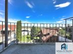Balkon - Traumhafte 4-Zi-Altbauwohnung mit Balkon in KS-Kirchditmold, top-modernisiert & kurzfristig frei