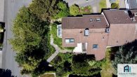 Vogelperspektive - Hochwertige DHH-Villa mit traumhaften Garten in Harleshausen