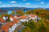 Außen hinten Luftbild - Herrschaftlicher Blick auf den Edersee und Schloß Waldeck