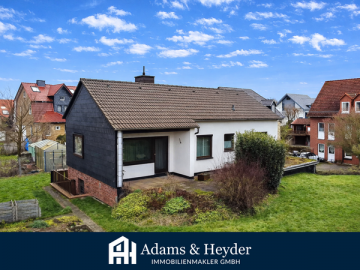 Reserviert – Einfamilienhaus mit tollem Garten in Heckershausen, 34292 Ahnatal, Haus