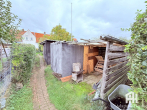 großer Garten mit diversen Hütten - gemütliches Reihenhaus in KS-Forstfeld mit viel Potential