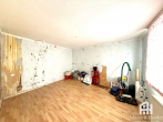 Schlafzimmer 2 (OG) - Teilsaniertes Einfamilienhaus am Ortsrand