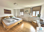 Schlafzimmer OG - 2 leerstehende Häuser im Altstadtkern von Fritzlar!