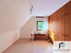 Schlafzimmer 3, Bild 2 - PREISREDUKTION! Ihr neues Zuhause am Fasanenhofpark – Einfamilienhaus mit viel Potential