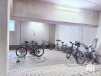 sicherer Fahrradstellplatz - 4-Zimmer-Whg inkl. beheiztem Windergarten in KfW-40-Effizienzhaus in Kassel-Unterneustadt